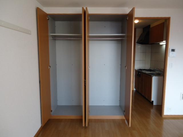 ライラック 部屋画像