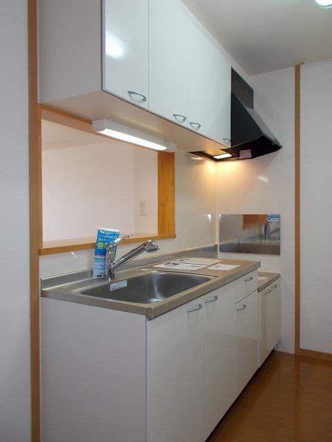 ラフレシールＢ（103） キッチン