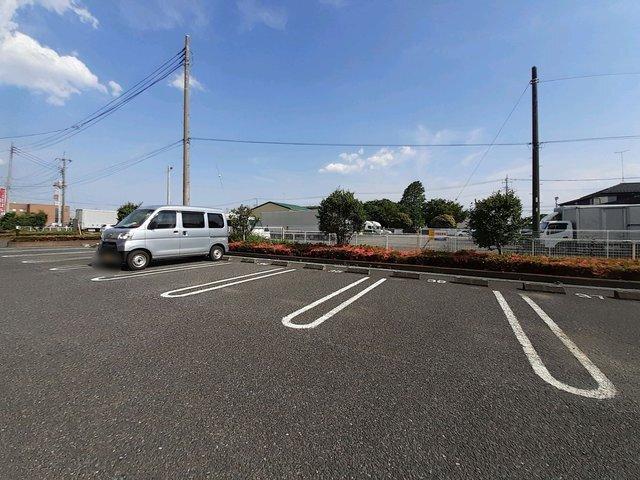 ハーモニウエストＥ（101） 駐車場