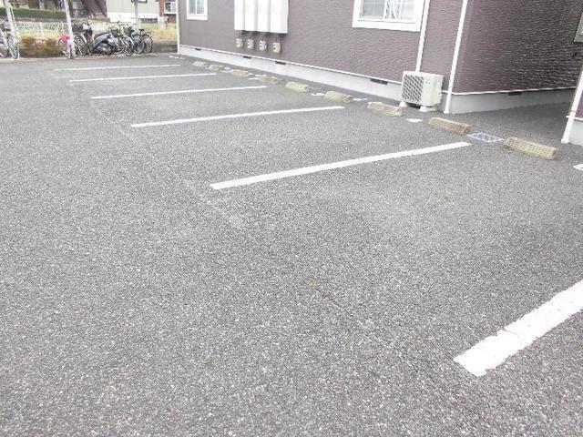 コーポ石川　Β（201） 駐車場