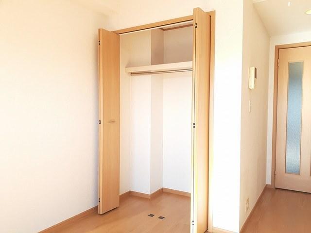 グレイスヴィラ（306） 収納