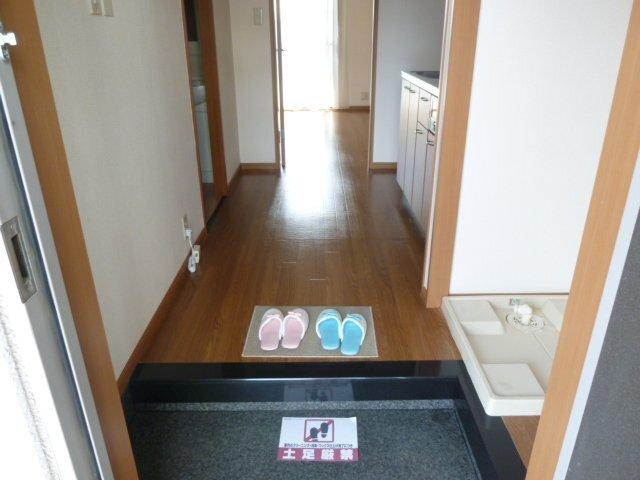 ザ・ワールド 玄関