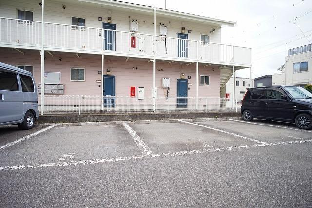 美恵乃ハイム（101） 駐車場