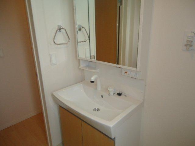 クリスタルパレス 部屋画像