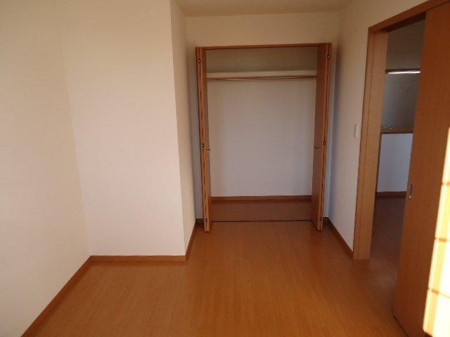 パレス・イン・グリーンガーデン 部屋画像