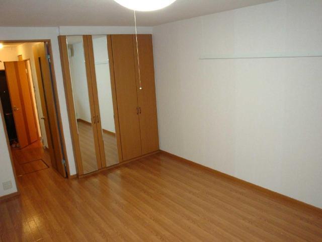 響 部屋画像