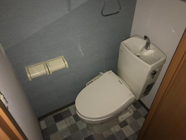 ライラック トイレ