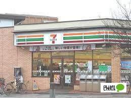 セブンイレブン佐野駅前店：679m