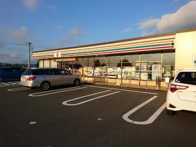 セブンイレブン太田市鳥山中町店：955m