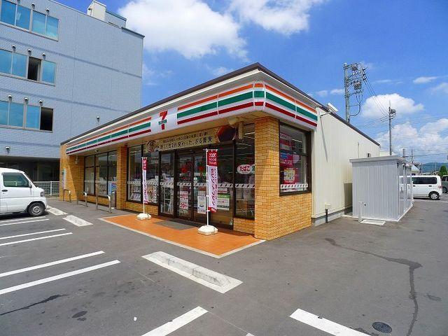 セブンイレブン太田市新井町南店：400m