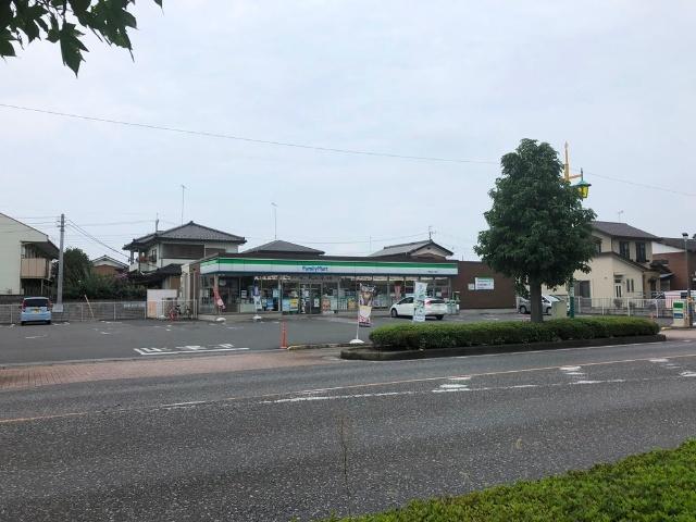 ファミリーマート大泉坂田七丁目店：295m