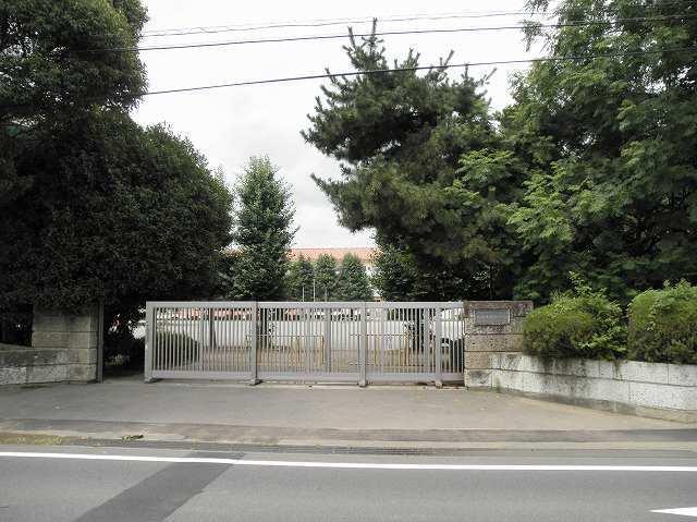太田市立藪塚本町小学校：1531m