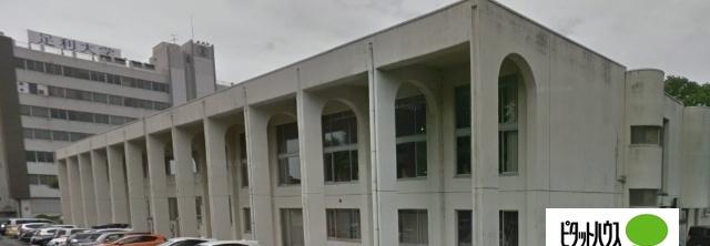 足利大学附属図書館：3330m