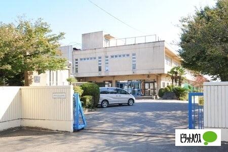 佐野市立北中学校：599m