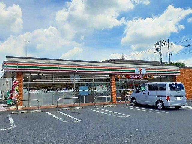 セブン-イレブン 館林上赤生田：280m