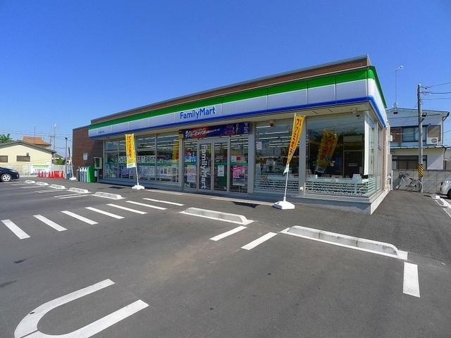 ファミリーマート太田藤阿久町店：700m