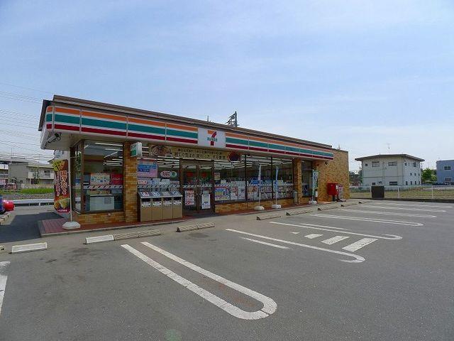 セブンイレブン太田市竜舞南店：400m