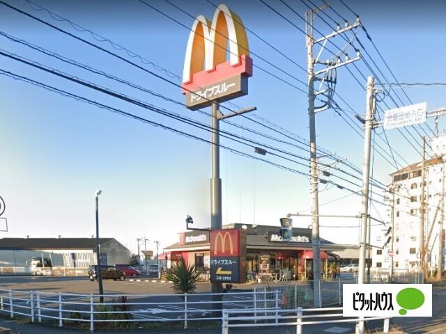 マクドナルド50号足利店：871m