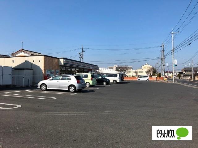 セブンイレブン足利山前店：331m