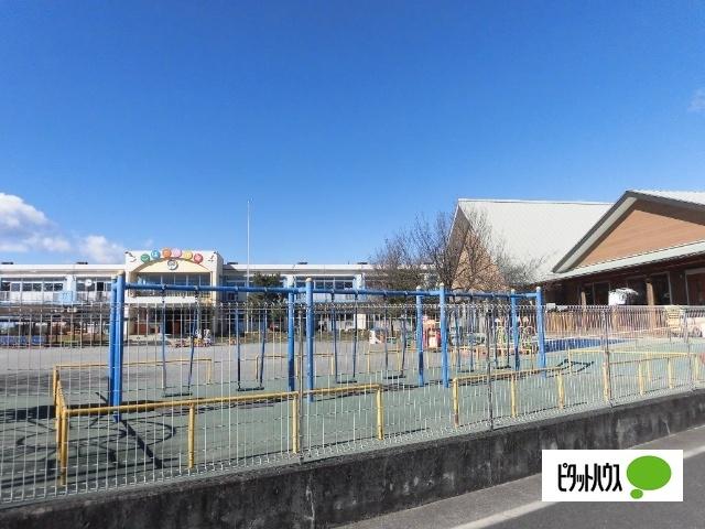 認定こども園こばと：976m