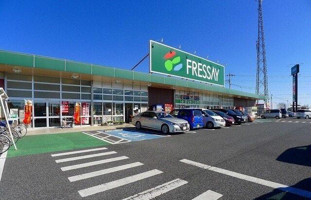 フレッセイ大泉店：3824m