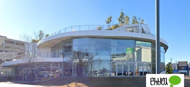 太田市美術館・図書館：623m