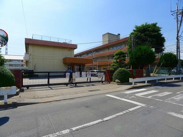太田市立宝泉小学校：859m