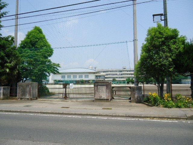 太田市立西中学校：2091m