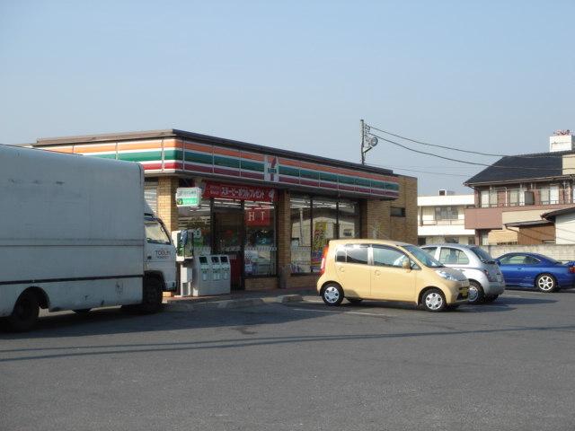 セブンイレブン大泉古氷店：393m