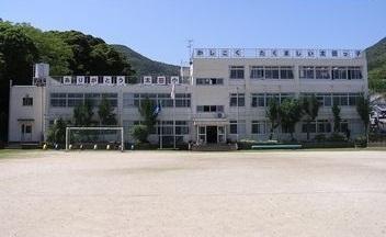 太田小学校：1800m