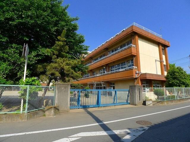 太田市立南小学校：245m