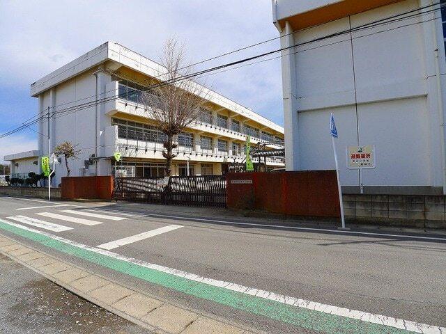 館林市立第五小学校：1583m