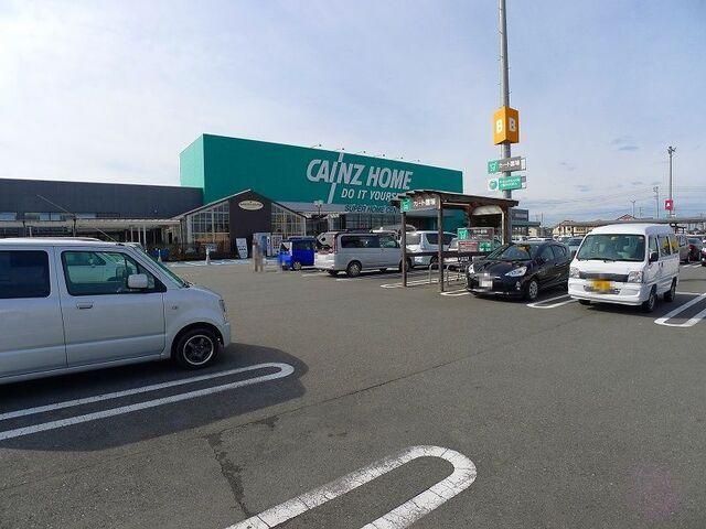 カインズホーム大泉店：800m