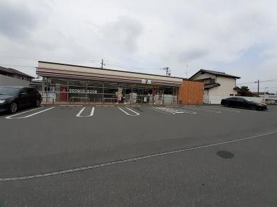 セブンイレブン太田市高林東町店：362m