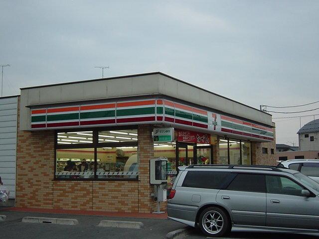 セブンイレブン足利問屋団地店：675m