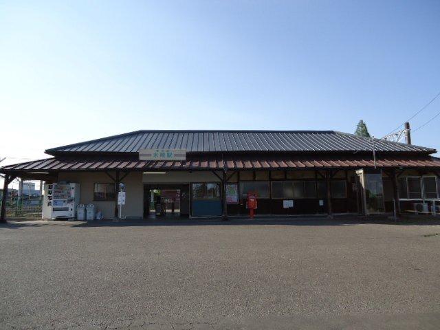 木崎駅(東武伊勢崎線)：1554m