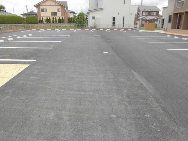 リヴェール　Ａ（203） 駐車場