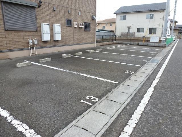 フォルモント（202） 駐車場
