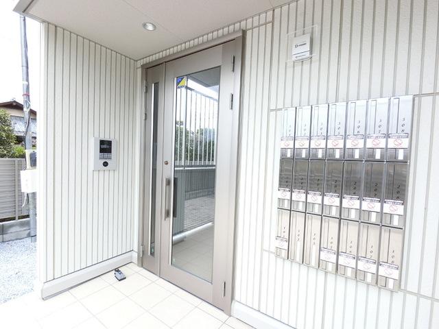 Ｄ-ｒｏｏｍ Ｒｉｖｉｅｒｅ（101） エントランス