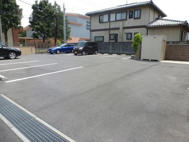 ボナール　Ａ（303） 駐車場