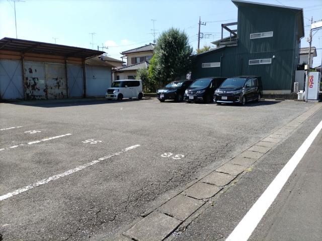 茂木マンション（107） 駐車場