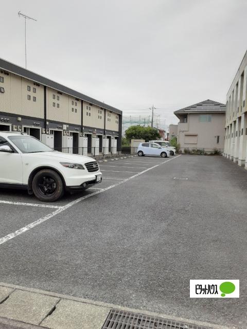 ルーパルク（109） 駐車場