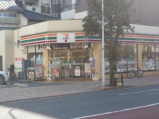 セブンイレブン台東下谷3丁目店：206m