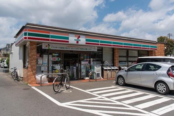 セブンイレブン練馬西大泉3丁目店：151m