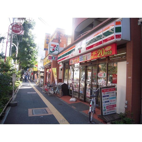 セブンイレブン世田谷上北沢5丁目店：1186m