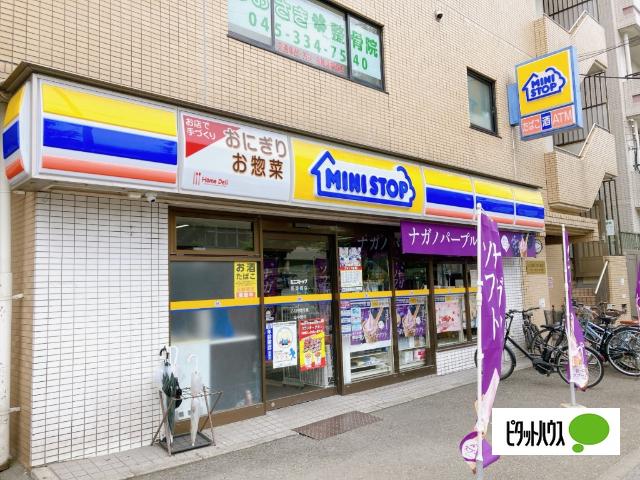 ミニストップ阪東橋店：178m