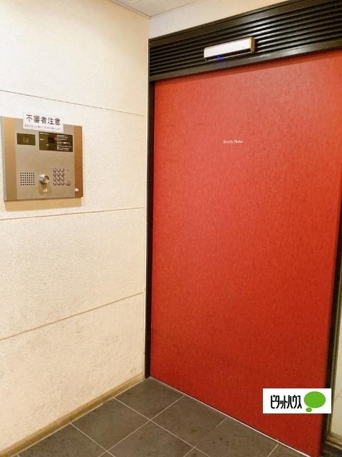 ビバリーホームズ高井戸III（211） エントランス