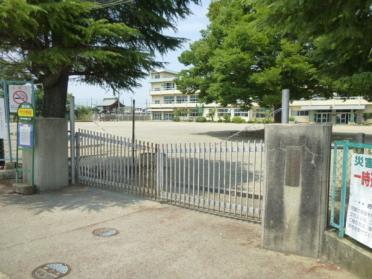 小田原市立千代小学校：1051m