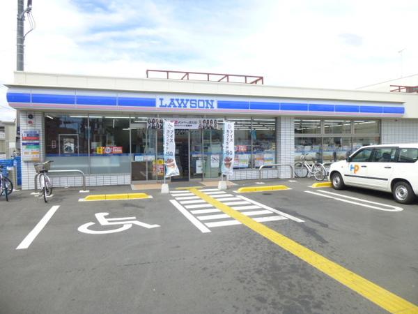ローソン鴨宮店：482m