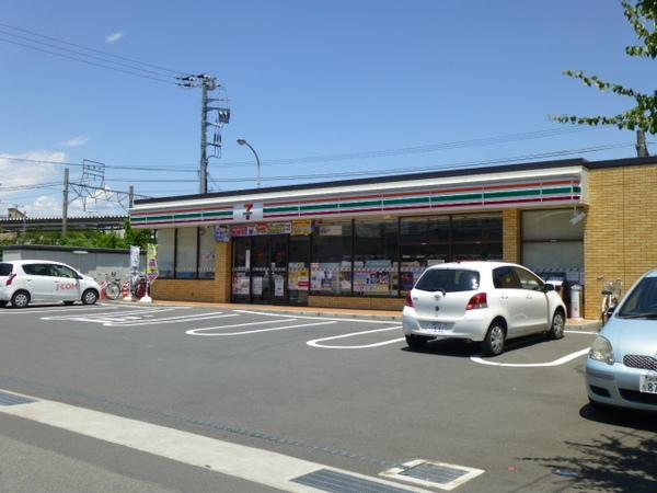 セブンイレブン小田原鴨宮駅前店：433m